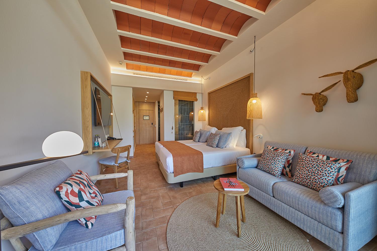 Hotel Cala San Miguel Ibiza Resort, Adults Only, Curio Collection By Hilton