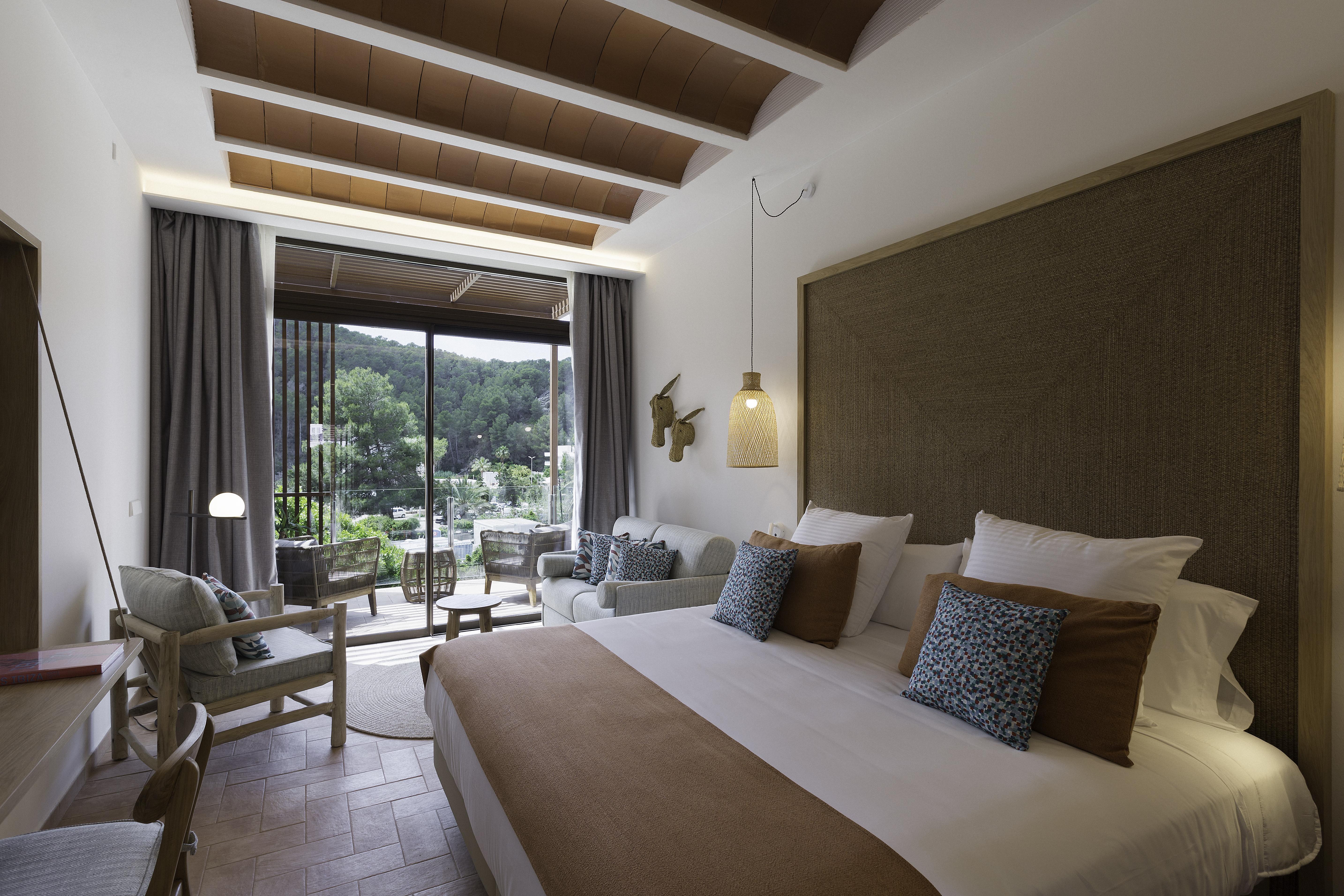 Cala San Miguel Ibiza Resort, Adults Only, Curio Collection By Hilton