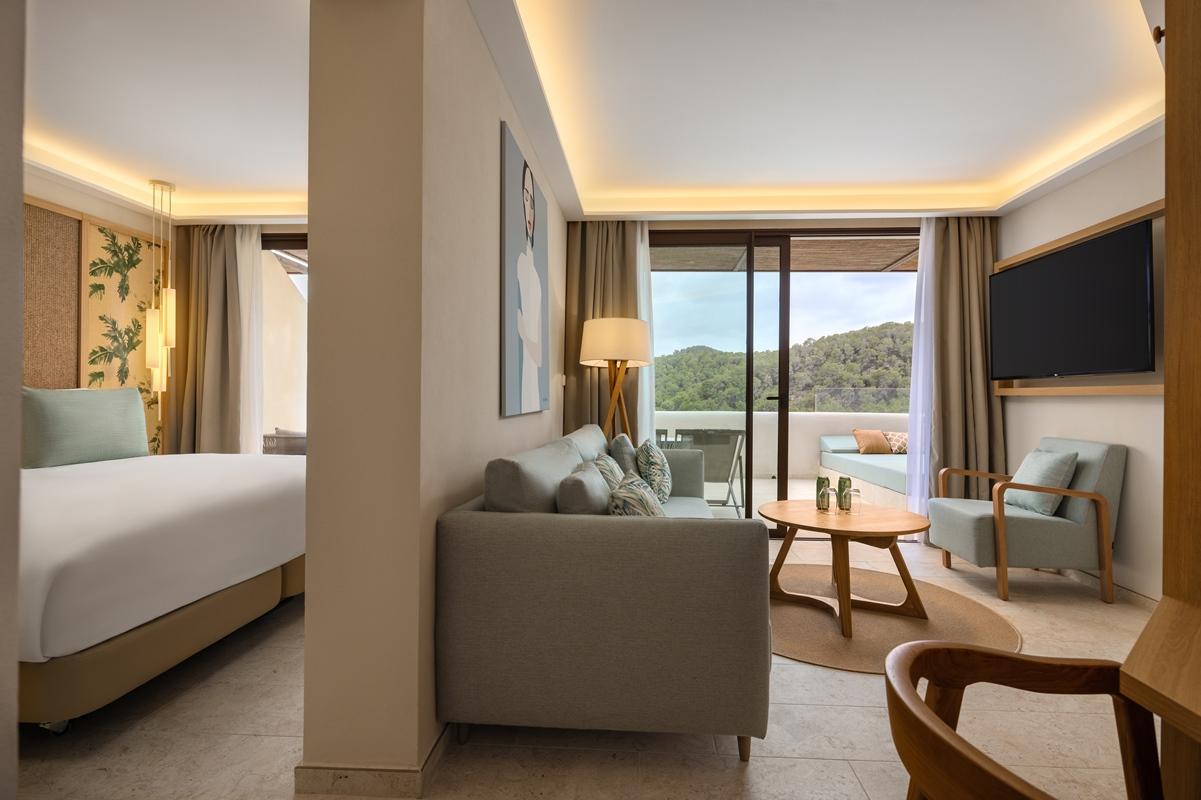 Hotel Cala San Miguel Ibiza Resort, Adults Only, Curio Collection By Hilton Port de Sant Miguel